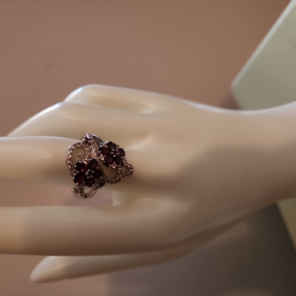 JTV Raspberry Rhodolite Sterling Silver Zircon Ring - Picture 2 of 9